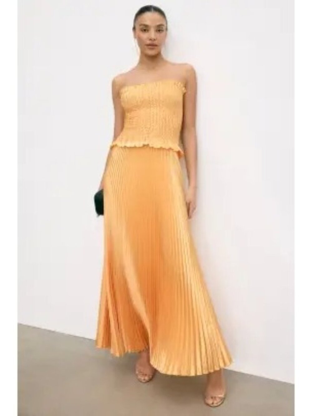 R-117. L'IDEE Maya Gown